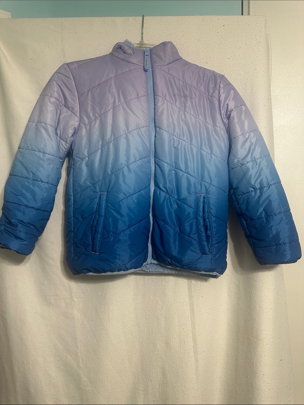 Eddie Bauer Ombre Lavender to Blue Kids Puffer Jacket 2-1 reversible, med10/12